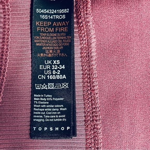 Topshop sports bra crop pullover 39N Racerback Wide Band Rib burgundy size 0-2 - Picture 9 of 14